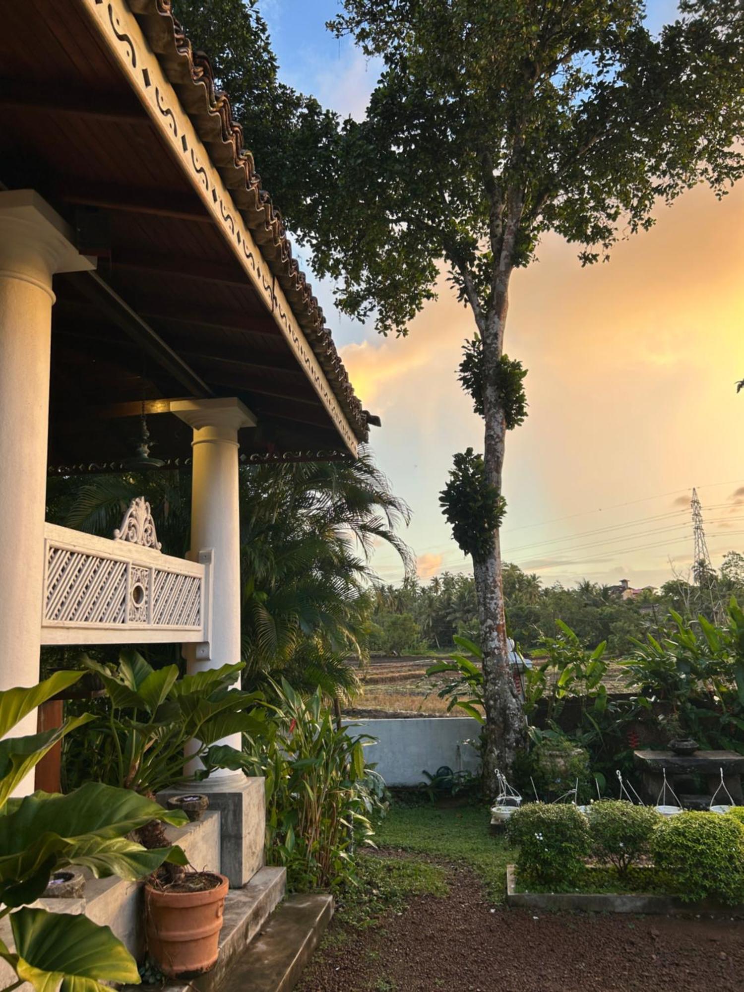 Villa Kubura Hikkaduwa Extérieur photo