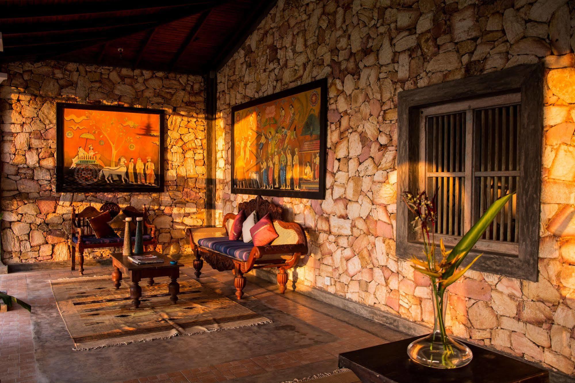 Villa Kubura Hikkaduwa Extérieur photo